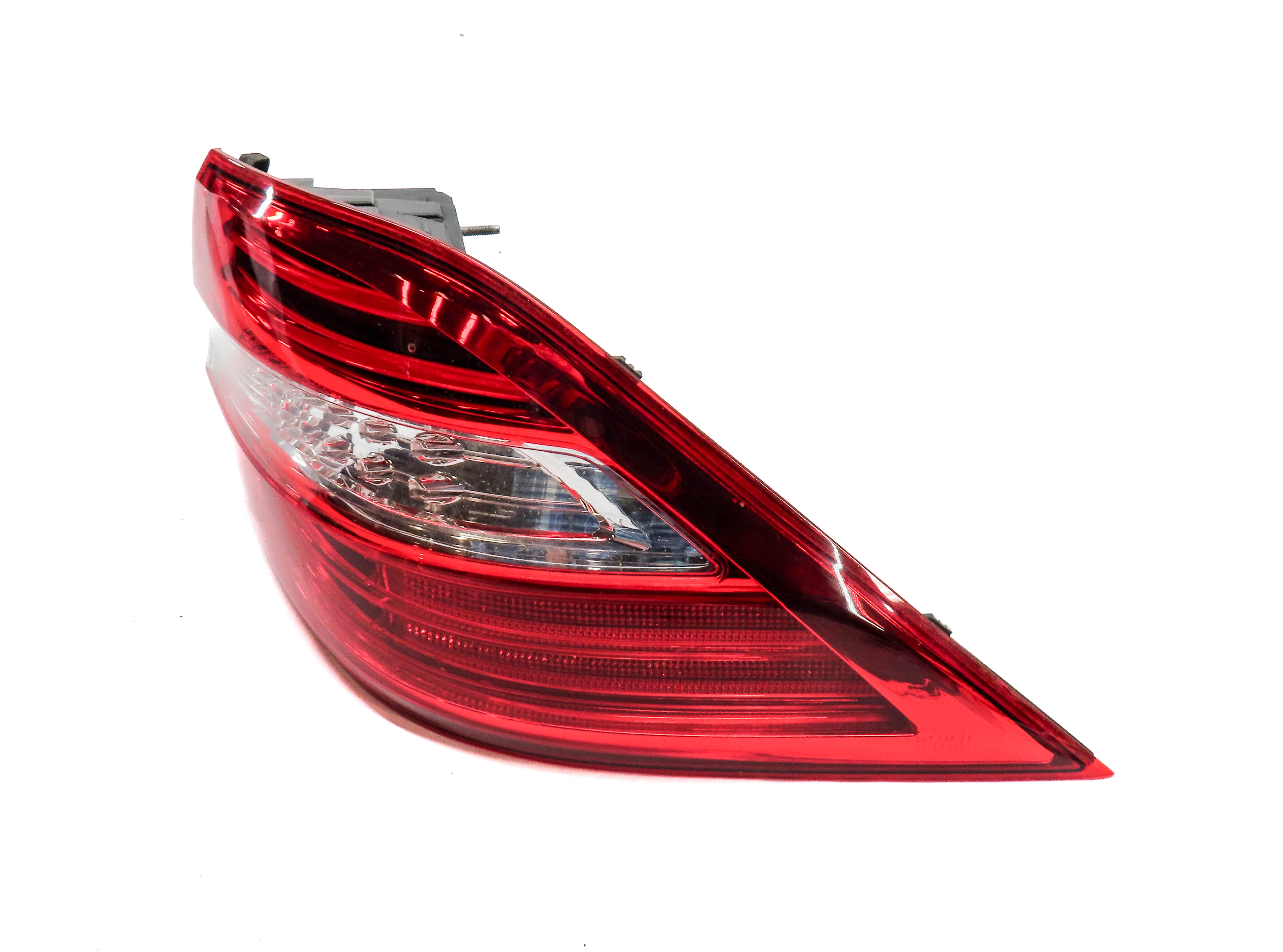 12-15 MERCEDES ML-CLASS (W166) REAR RIGHT PASSENGER LED TAILLIGHT BRAKE LIGHT — exact item pictured